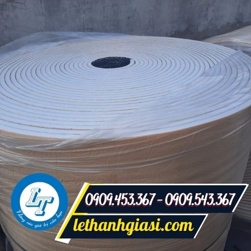 Xốp cách nhiệt 1 mặt bạc, 1 mặt keo Xốp cách nhiệt 1 mặt bạc, 1 mặt keo