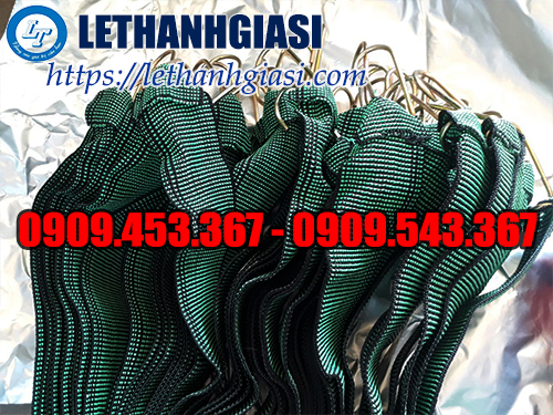 Dây chằng hàng bản rộng 5cm thiết kế móc thép 2 đầu Dây chằng hàng bản rộng 5cm thiết kế móc thép 2 đầu