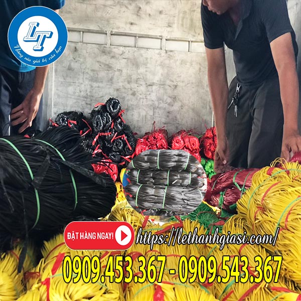 Dây nilon kẽm màu đen giao hàng nhanh Dây nilon kẽm màu đen giao hàng nhanh