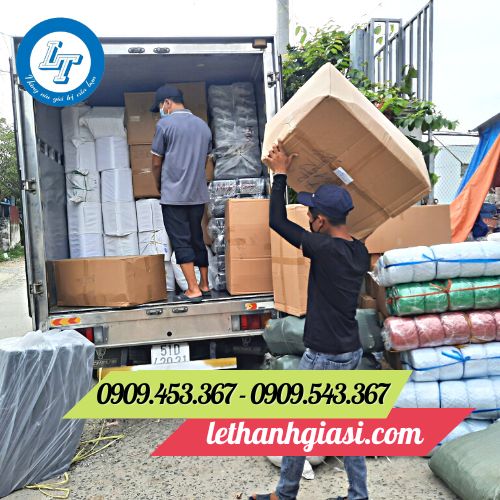 Giao hàng toàn quốc thông qua hệ thống xe tải Giao hàng toàn quốc thông qua hệ thống xe tải