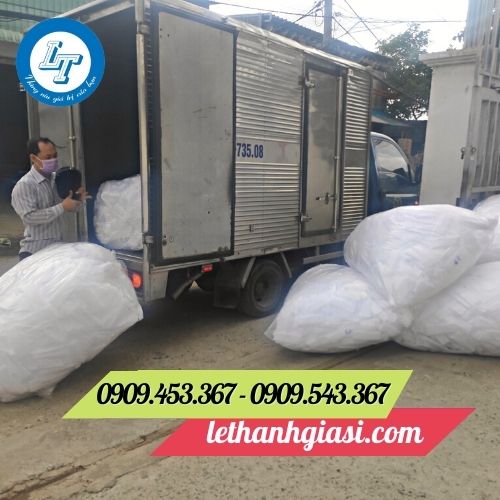 Xốp bọc ổi lồng sẵn bao 5kg giá rẻ Xốp bọc ổi lồng sẵn bao 5kg giá rẻ