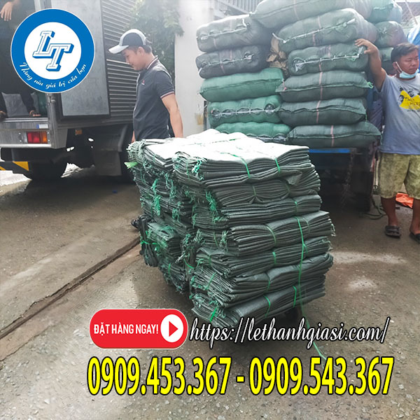 Bao tải dứa giao hàng Bao tải dứa giao hàng