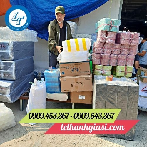 Kho hàng công ty Lê Thanh Kho hàng công ty Lê Thanh