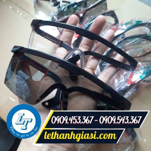 Kính dkt nhiều màu