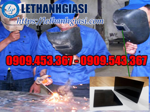 Miếng kính màu đen gắn mặt nạ hàn chất lượng, gia tốt Miếng kính màu đen gắn mặt nạ hàn