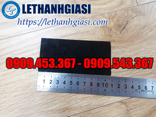 Miếng kính màu đen gắn mặt nạ hàn chất lượng, giá tốt Miếng kính màu đen gắn mặt nạ hàn chất lượng, giá tốt