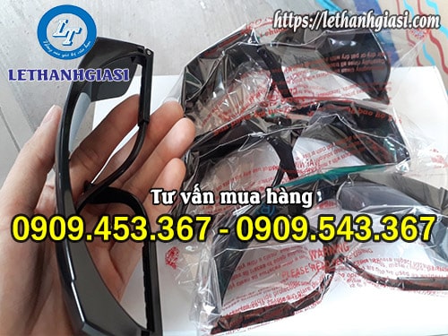 Kính bảo hộ chất lượng, giá tốt tại Lê Thanh