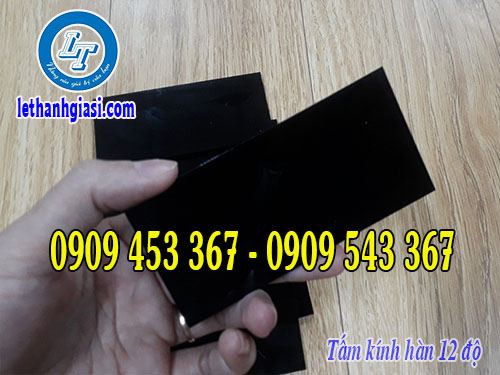 Tấm kính hàn 12 độ màu đen Tấm kính hàn 12 độ