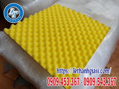 Mút hột gà cách âm màu vàng Mút hột gà cách âm