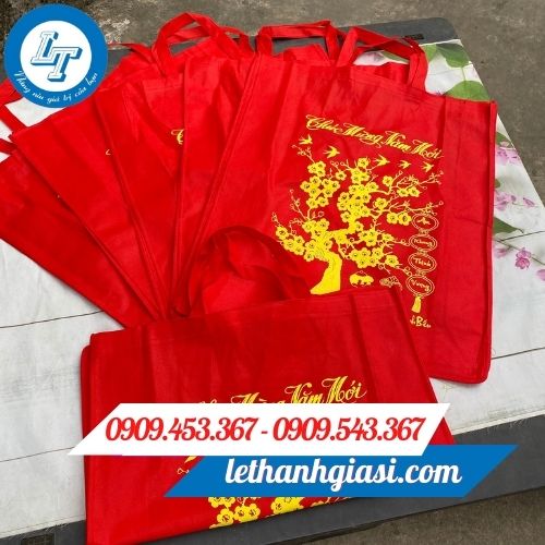 túi vải không dệt đựng quà tết giá rẻ túi vải không dệt đựng quà tết giá rẻ