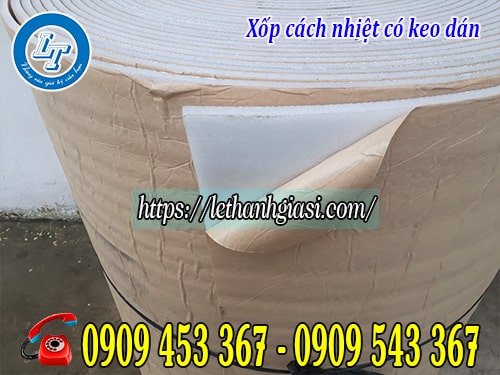 Xốp cách nhiệt có keo dán giá rẻ, giao hàng nhanh chóng Xốp cách nhiệt có keo dán