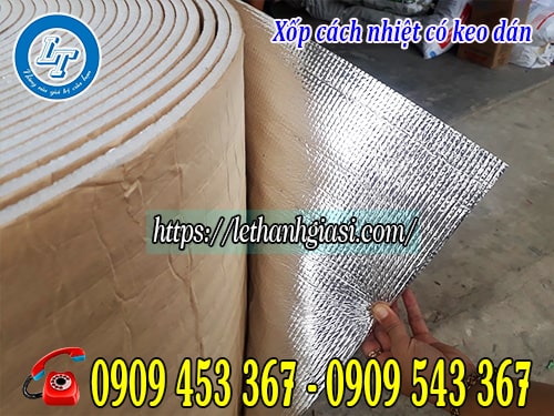Xốp cách nhiệt có keo dán giá tốt Xốp cách nhiệt có keo dán