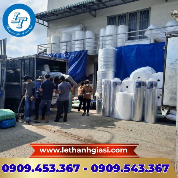 Xưởng sản xuất túi khí cách nhiệt P1