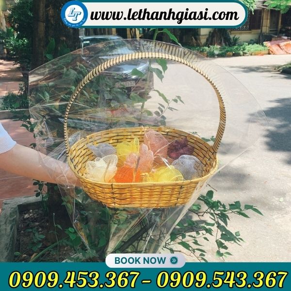 Màng co gói giỏ quà tết Màng co gói giỏ quà tết