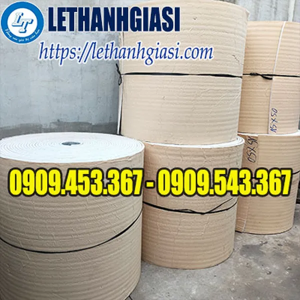 XỐP CÁCH NHIỆT CÓ KEO DÁN