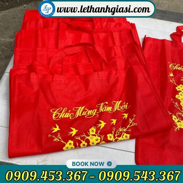 Túi vải không dệt đựng lịch tết  Túi vải không dệt đựng lịch tết