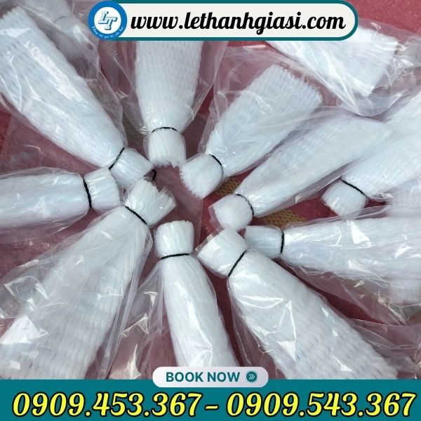 Xốp lưới bọc ổi lồng sẵn Xốp lưới bọc ổi lồng sẵn