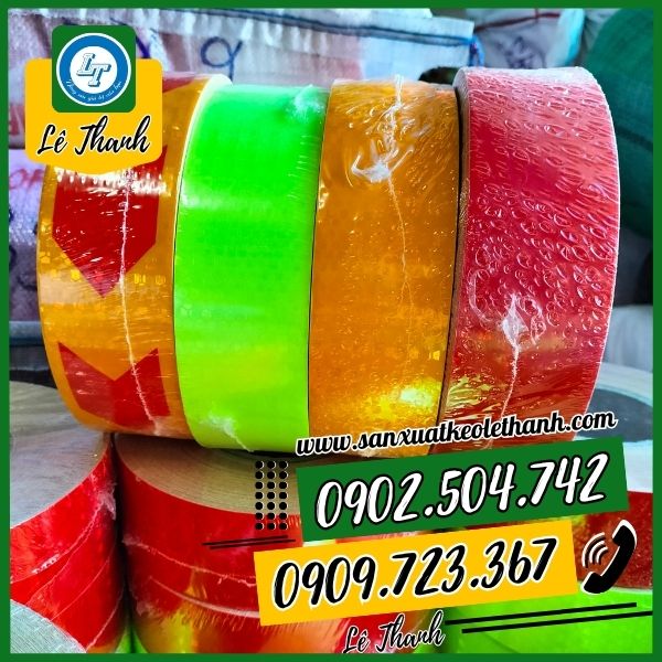 Băng keo dán nền phản quang chuyên dùng trong ban đêm Băng keo dán nền phản quang chuyên dùng trong ban đêm