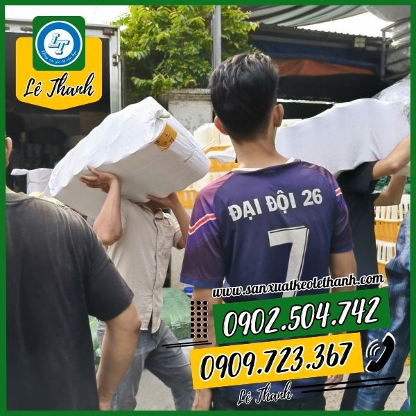 Giao hàng băng keo tại công ty Giao hàng băng keo tại công ty
