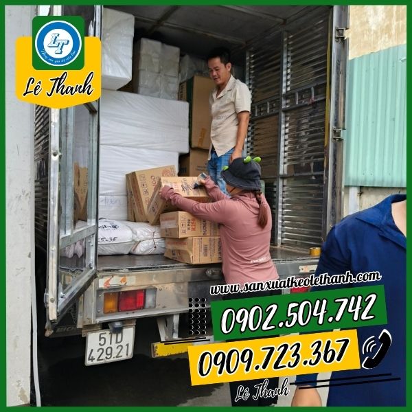 Các đơn hàng giao giấy bạc nướng cho khách Các đơn hàng giao giấy bạc nướng cho khách