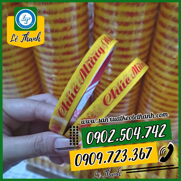 Băng keo chúc mừng năm mới nền vàng, chữ in sắc nét Băng keo chúc mừng năm mới nền vàng, chữ in sắc nét