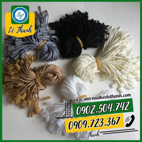 Dây dù xỏ mác đầu vuông Dây dù xỏ mác đầu vuông