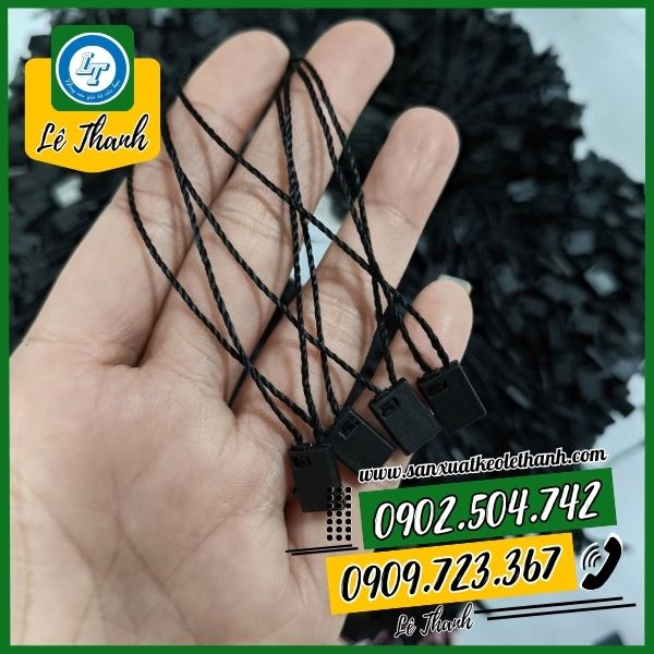 Thiết kế chắc chắn, dễ dùng Thiết kế chắc chắn, dễ dùng