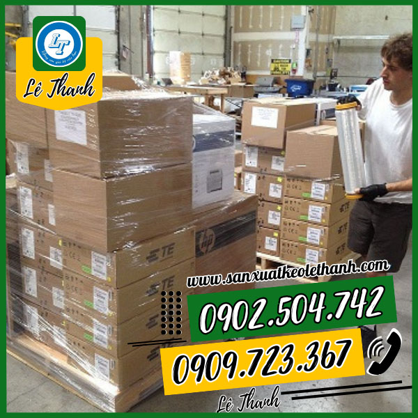 Đóng gói hàng hóa bằng màng căng Đóng gói hàng hóa bằng màng căng