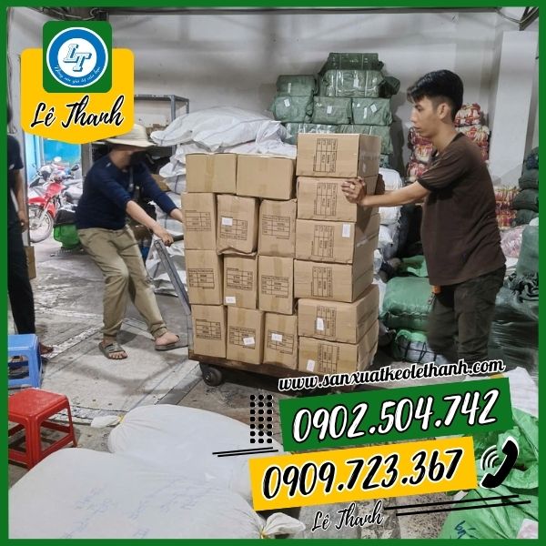 Giao màng pe cuộn 60cm cho khách Giao màng pe cuộn 60cm cho khách