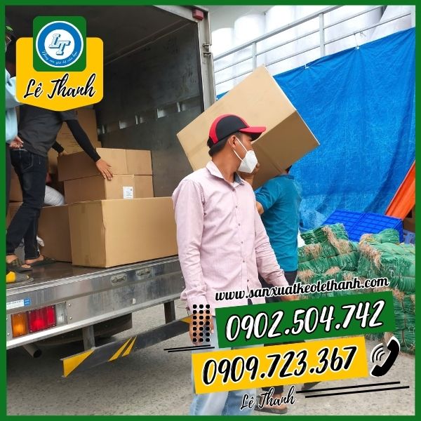 giao sỉ thùng dây treo tag quần áo cho khách giao sỉ thùng dây treo tag quần áo cho khách