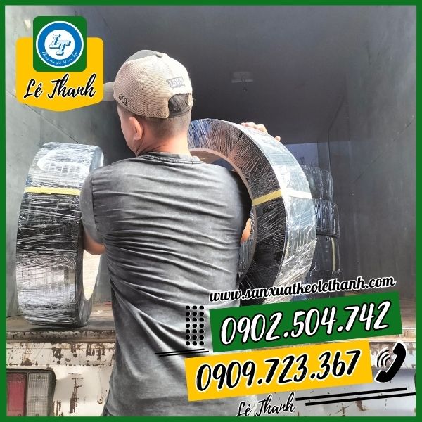 Hỗ trợ giao hàng dây đai pet đen cho khách Hỗ trợ giao hàng dây đai pet đen cho khách