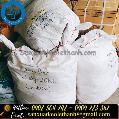 Lạt nhựa nhiều màu, hàng giao cho khách Lạt nhựa nhiều màu, hàng giao cho khách