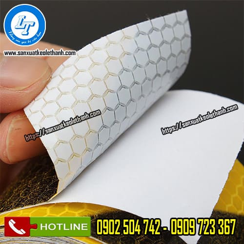 Băng keo dán nền có phản quang
