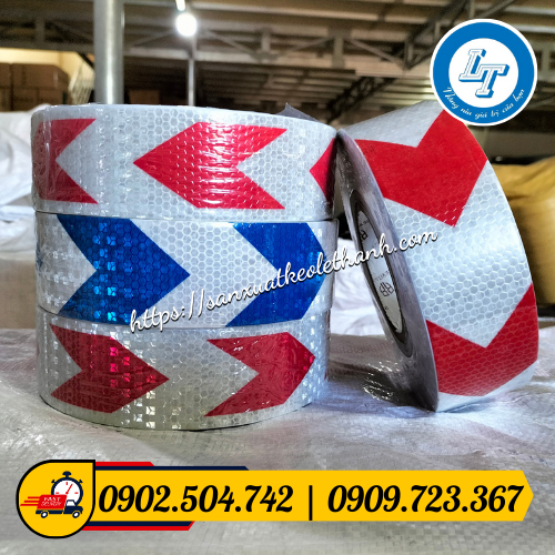 Băng keo dán nền phản quang mũi tên Băng keo dán nền phản quang mũi tên