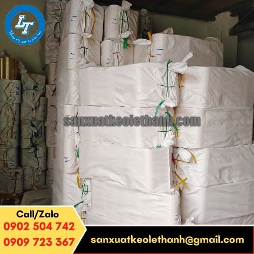 Băng keo đục số lượng lớn tại kho công ty Lê Thanh Băng keo đục số lượng lớn tại kho công ty Lê Thanh