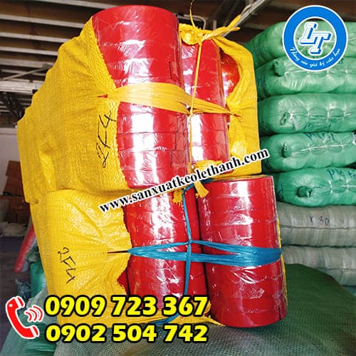 Băng keo mút xốp hàng đi cho khách