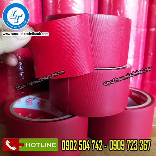 Lớp nền keo arylic giúp bám dính tốt trên gáy sách