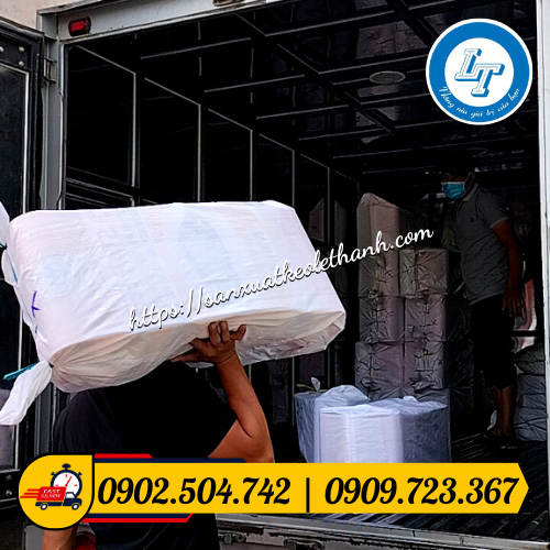 giao hàng băng keo đục nội thành HCM giao hàng băng keo đục nội thành HCM