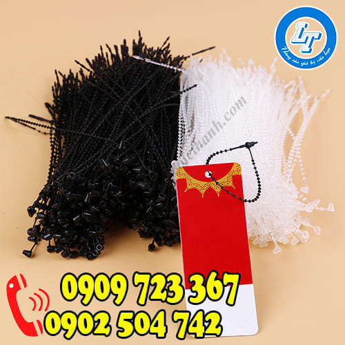 Đạn xỏ hột tròn màu đen và màu trắng Đạn xỏ hột tròn màu đen và màu trắng