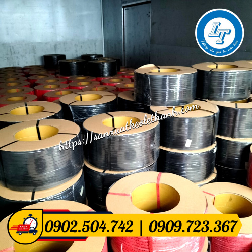 Giao 1 xe tải dây đai buộc hàng Giao 1 xe tải dây đai buộc hàng