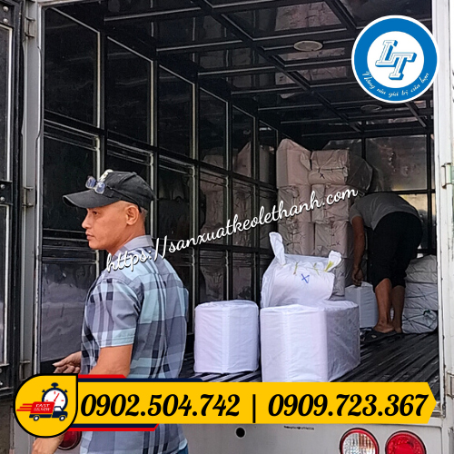 Giao 15 bao băng keo dán nền sọc vàng đen Giao 15 bao băng keo dán nền sọc vàng đen