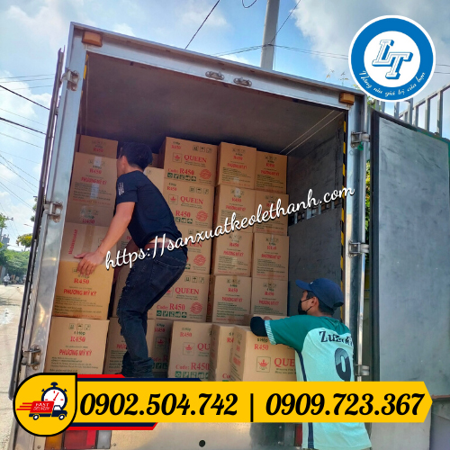 Giao 150 thùng màng bọc R450 Giao 150 thùng màng bọc R450