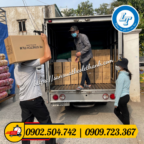 Giao 20 thùng màng pe đủ màu Giao 20 thùng màng pe đủ màu