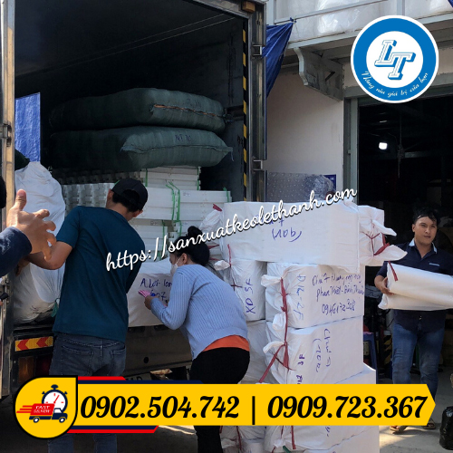 Giao sỉ băng keo chúc mừng năm mới giá rẻ Giao sỉ băng keo chúc mừng năm mới giá rẻ