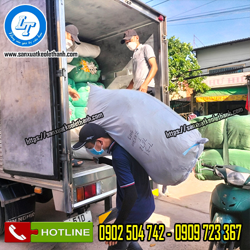 Giao sỉ dây rút nhựa màu đỏ Giao sỉ dây rút nhựa màu đỏ