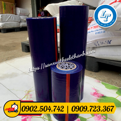 Cắt kích thước màng chống trầy theo yêu cầu của khách Cắt kích thước màng chống trầy theo yêu cầu của khách