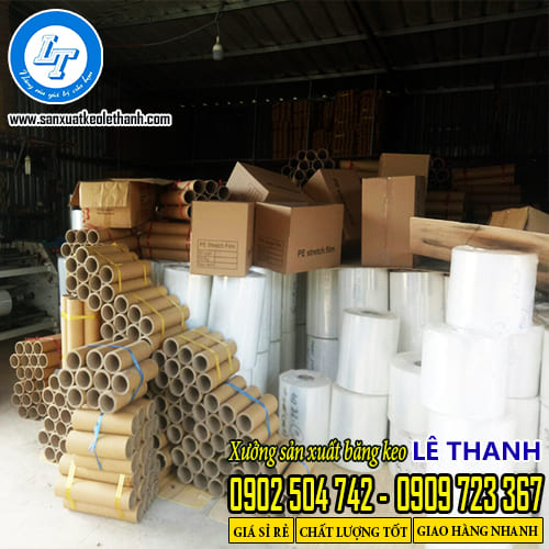 Màng pe cuộn lớn tại xưởng