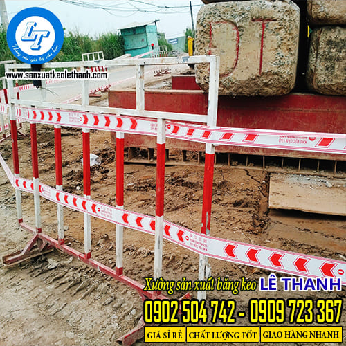 Ứng dụng cuộn băng rào công trình 100m