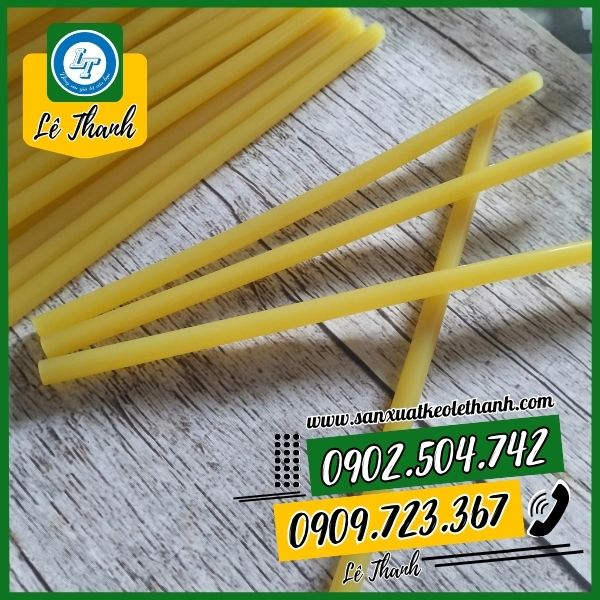 Keo nến nóng chảy vàng đậm 822 Keo nến nóng chảy vàng đậm 822