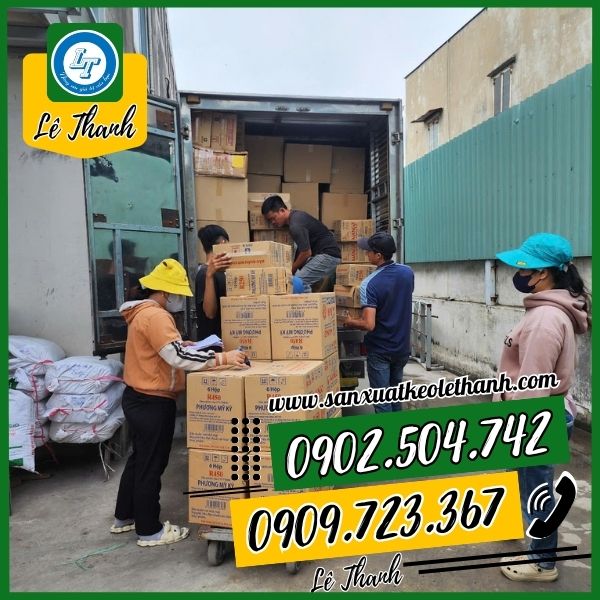 Lê Thanh giao các thùng màng bọc thực phẩm Lê Thanh giao các thùng màng bọc thực phẩm